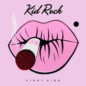 Capa do artigo First Kiss - CD
