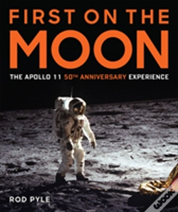 Capa do artigo First On The Moon