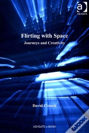 Capa do artigo Flirting With Space