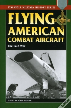 Capa do artigo Flying American Combat Aircraft