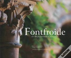 Capa do artigo Fontfroide ; Une Abbaye Cistercienne En Pays Cathare