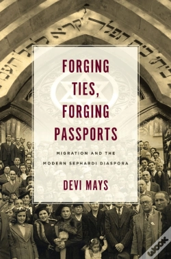 Capa do artigo Forging Ties, Forging Passports