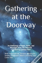 Capa do artigo Gathering At The Doorway