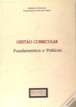 Capa do artigo Gestão Curricular - Fundamentos e Práticas