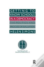 Capa do artigo Getting To Know Schools In A Democracy
