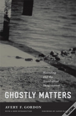 Capa do artigo Ghostly Matters