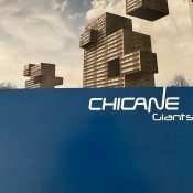 Capa do artigo Giants - Vinil