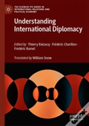 Capa do artigo Global Diplomacy