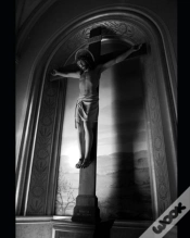 Capa do artigo God Does Have A Penis