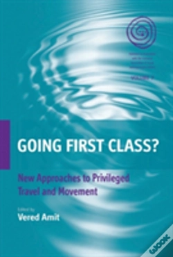 Capa do artigo Going First Class?