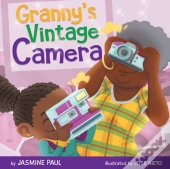 Granny'S Vintage Camera