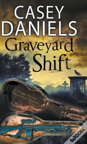 Capa do artigo Graveyard Shift Large Print