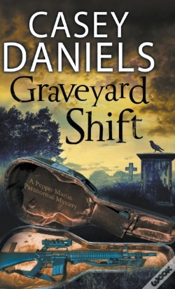 Capa do artigo Graveyard Shift Large Print