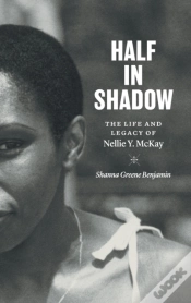Capa do artigo Half In Shadow