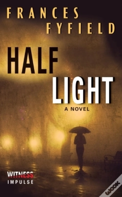 Capa do artigo Half Light