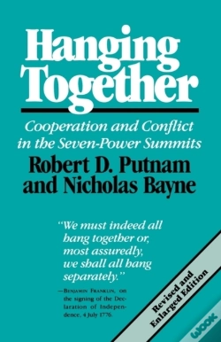 Capa do artigo Hanging Together (Paper)