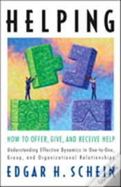 Capa do artigo Helping: How To Offer, Give, And Receive Help