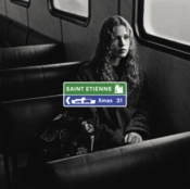 Capa do artigo Her Winter Coat - CD