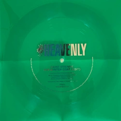 Capa do artigo Her Winter Coat - Vinil
