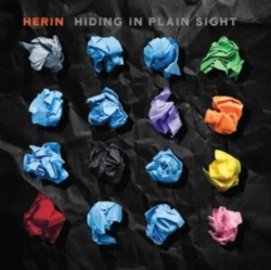 Capa do artigo Hiding in Plain Sight - CD
