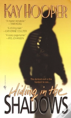 Capa do artigo Hiding In The Shadows