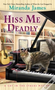 Capa do artigo Hiss Me Deadly