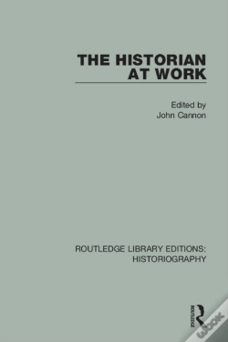 Capa do artigo Historian At Work