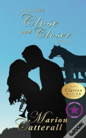 Capa do artigo Hold Me Close And Closer Still