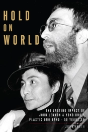 Capa do artigo Hold On World