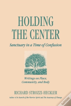 Capa do artigo Holding The Center