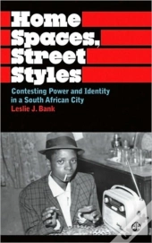Home Spaces, Street Styles