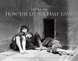 Capa do artigo How The Other Half Lives