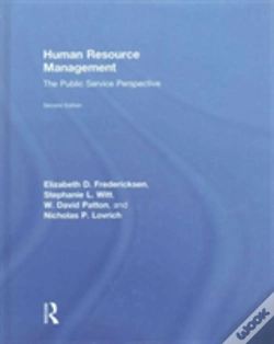 Capa do artigo Human Resource Management