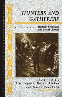 Capa do artigo Hunters And Gatherers (Vol I)