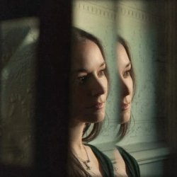 Capa do artigo I Am Both - Vinil