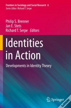 Capa do artigo Identities In Action