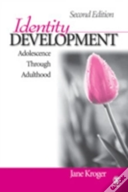 Capa do artigo Identity Development