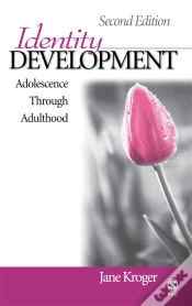 Capa do artigo Identity Development
