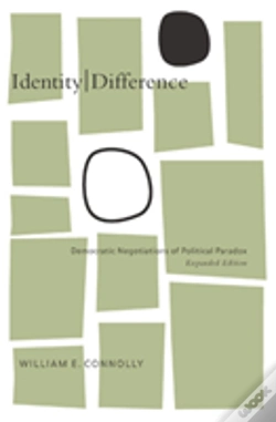 Capa do artigo Identity/Difference