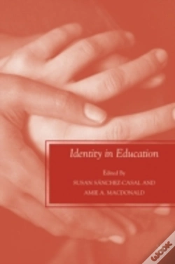 Capa do artigo Identity In Education