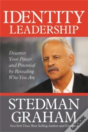 Capa do artigo Identity Leadership