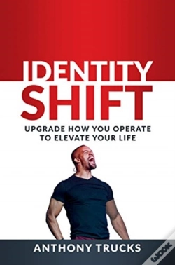 Capa do artigo Identity Shift