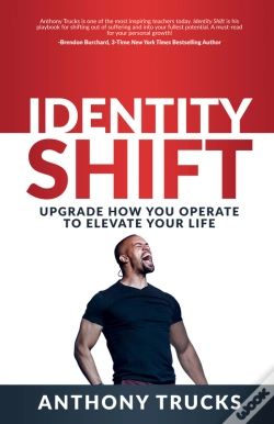 Capa do artigo Identity Shift