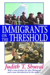 Capa do artigo Immigrants On The Threshold