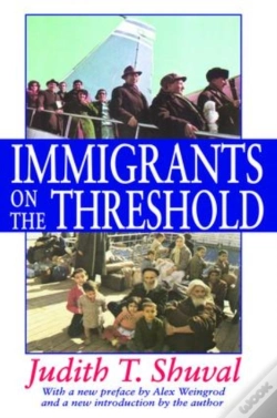 Capa do artigo Immigrants On The Threshold