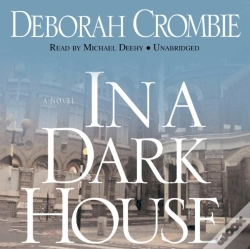 Capa do artigo In A Dark House