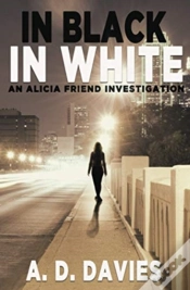 Capa do artigo In Black In White