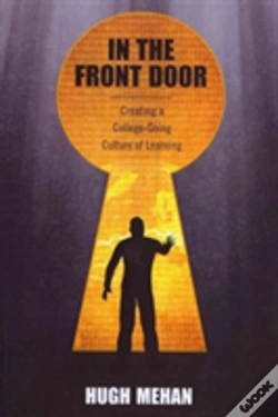 Capa do artigo In The Front Door