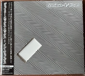 Capa do artigo In Waves - CD