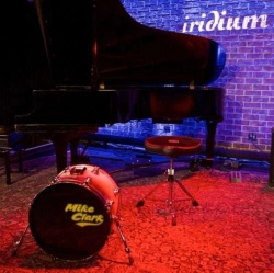 Capa do artigo Indigo Blue: Live at the Iridium - CD
